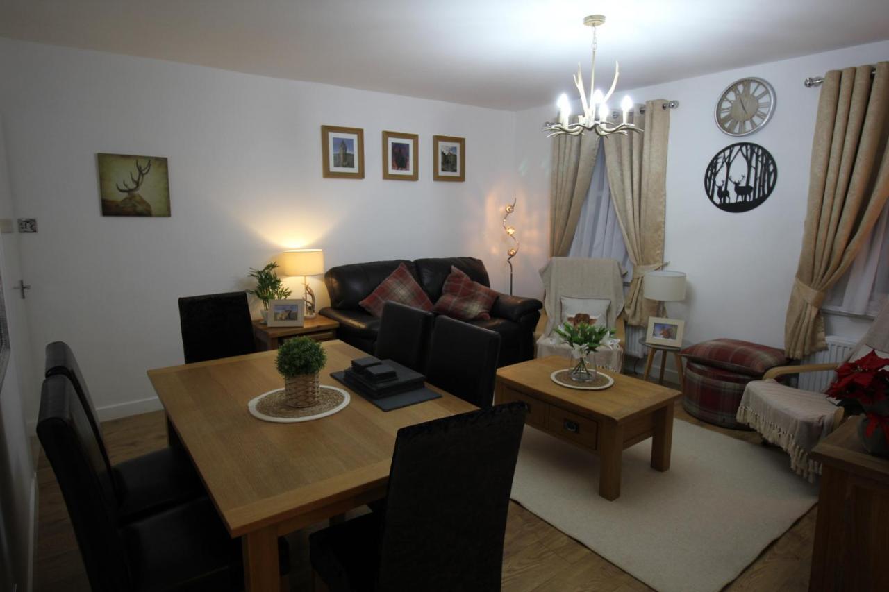 Historic Old Town 2 Bed Ground Floor Apartment Stirling Extérieur photo