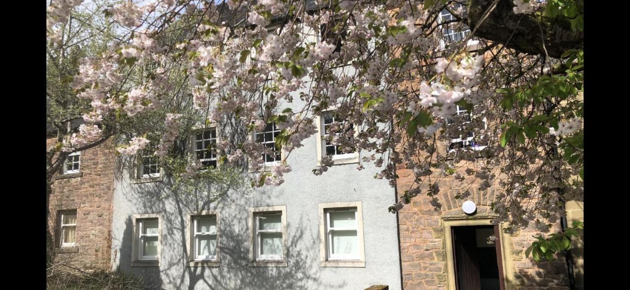 Historic Old Town 2 Bed Ground Floor Apartment Stirling Extérieur photo