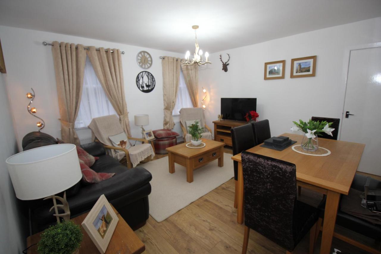 Historic Old Town 2 Bed Ground Floor Apartment Stirling Extérieur photo